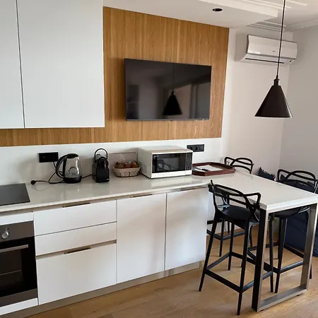 Center Bay Juan-les-Pins