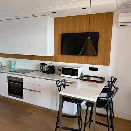 Center Bay * Жуан-ле-Пен