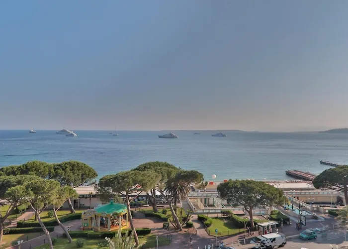 Апартаменты Center Bay