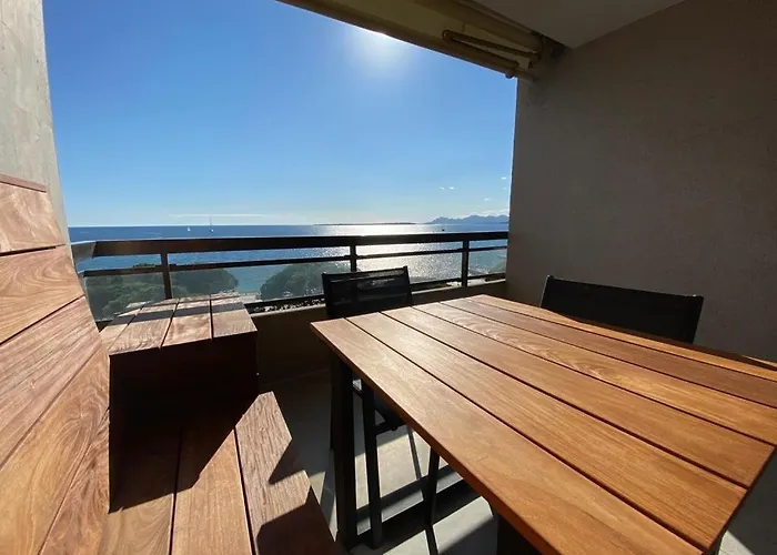 Center Bay Апартаменты