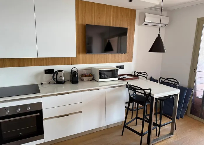 Center Bay Жуан-ле-Пен