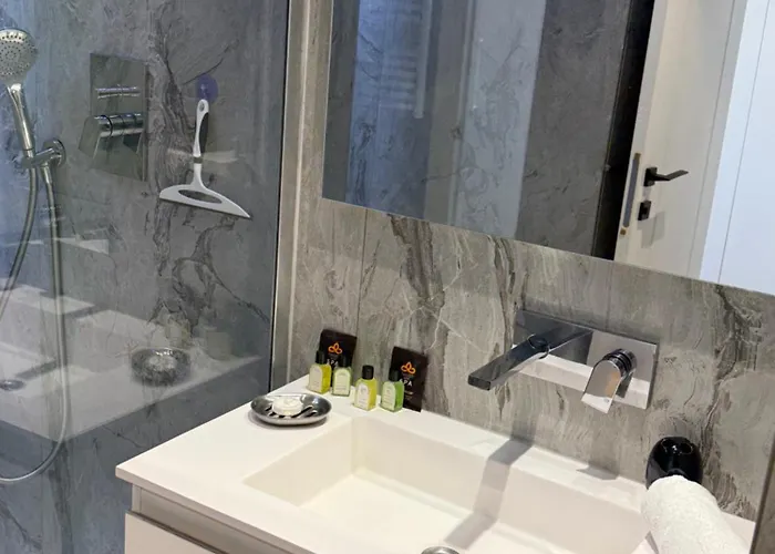 Apartment Center Bay Juan-les-Pins